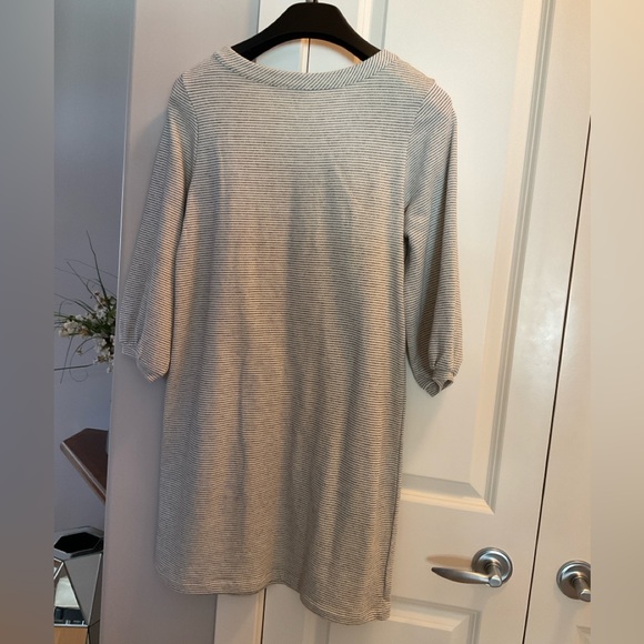 Dalia Balloon Sleeve Comfy Dress Medium - Picture 2 of 5